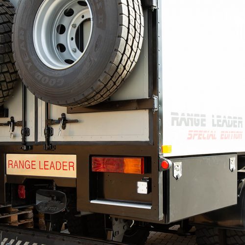 TFD Floortile woven L+ 404 pvc vloer project Ranger Leader Expeditie Trucks (10)